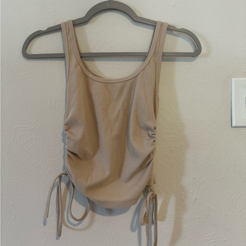 Tank top, size small